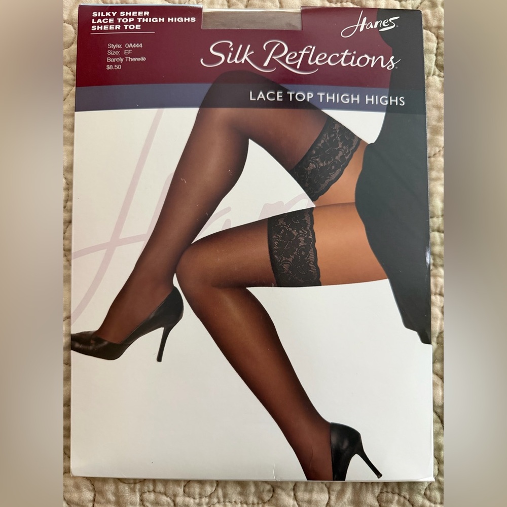Hanes Silk Reflections Lace Top Thigh Highs